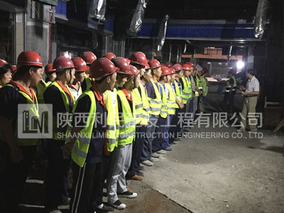 维景国际大酒店室内装修拆除